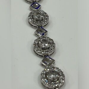 LAB WHITE SAPPHIRE BRACELET 11 SET HALO PRONGS BRAND NEW SECURE LATCH